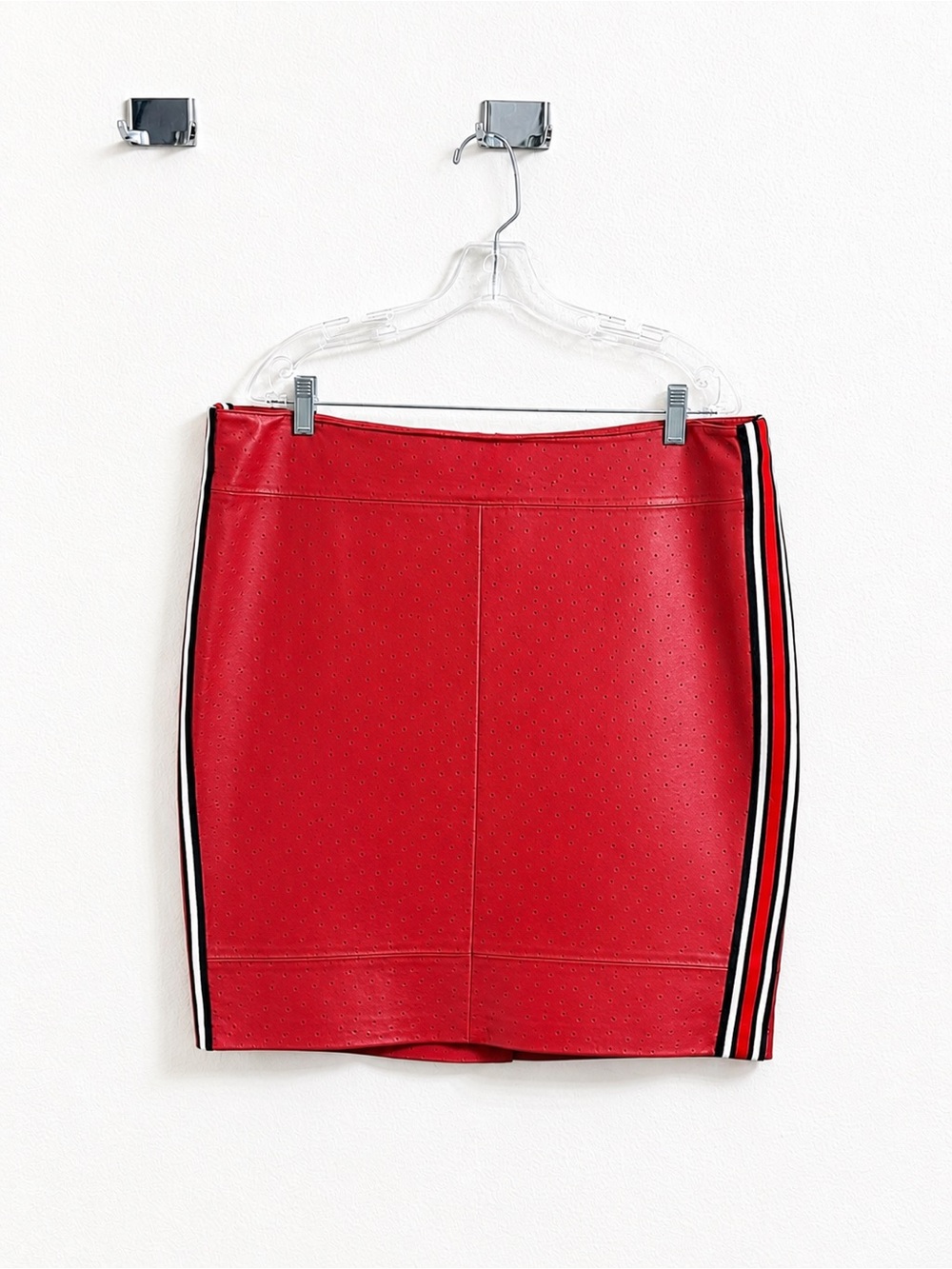 ARMA Genuine Leather Red Perforated Pencil Skirt with Side Stripe – Size 16